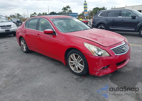 2011 Infiniti G37 Journey z USA, uszkodzony, nr VIN JN1CV6AP3BM509561